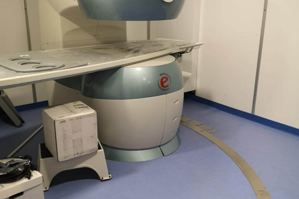 mri shielding cage installation
